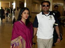 ਪਤਨੀ ਦੇ ਟਵੀਟ \'ਤੇ ਵੀਰੂ ਕਲੀਨ ਬੋਲਡ 