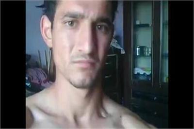 ਅੰਕਾਰਾ: ਅੱਜ-ਕੱਲ੍ਹ ਦੇ ਨੌਜਵਾਨਾਂ ਨੂੰ ਪਿਆਰ ਜਿੰਨਾਂ ਹੁੰਮ-ਹੁੰਮਾ ਕੇ ਹੁੰਦਾ ਹੈ, ਓਨੀਂ ਛੇਤੀ ਹੀ ਉਨ੍ਹਾਂ ਦੇ ਰਿਸ਼ਤਿਆਂ ਵਿਚ ਤਰੇੜਾਂ ਆਉਣੀਆਂ ਸ਼ੁਰੂ ਹੋ ਜਾਂਦੀਆਂ ਹਨ। ਤੁਰਕੀ ਵਿਚ ਅਜਿਹੇ ਹੀ ਇਕ ਮਾਮਲੇ ਵਿਚ ਜਦੋਂ ਇਕ ਨੌਜਵਾਨ ਦਾ ਪਿਆਰ ਵਿਚ ਦਿਲ ਟੁੱਟਿਆ ਤਾਂ ਉਹ ਬਰਦਾਸ਼ਤ ਨਹੀਂ ਕਰ ਸਕਿਆ।