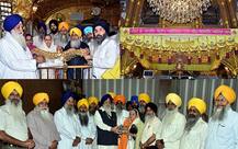 ਸ਼ਰਧਾਲੂ ਬੀਬੀ ਨੇ ਹਰਿਮੰਦਰ ਸਾਹਿਬ ਵਿਖੇ ਕਰਵਾਈ ਇੱਕ ਕਿੱਲੋ ਸੋਨੇ ਦੇ ਹਾਰ ਦੀ ਸੇਵਾ