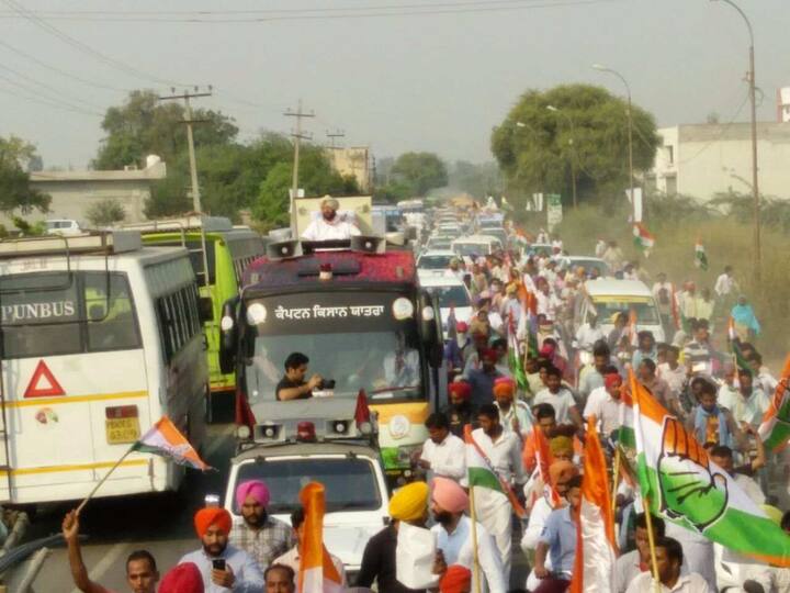 ਪੰਜਾਬ ਕਾਂਗਰਸ ਵੱਲੋਂ ਸੂਬੇ ਵਿੱਚ ਕਰਜ਼ੇ ਕਾਰਨ ਖ਼ੁਦਕੁਸ਼ੀ ਕਰ ਗਏ ਕਿਸਾਨਾਂ ਲਈ ਕਿਸਾਨ ਬੱਸ ਯਾਤਰਾ ਸ਼ੁਰੂ ਕੀਤੀ ਗਈ ਹੈ। ਤਿੰਨ ਦਿਨਾਂ ਦੀ ਇਸ ਮੁਹਿੰਮ ਨੂੰ ਨਾਮ ਦਿੱਤਾ ਗਿਆ ਹੈ ‘ਕਰਜ਼ਾ ਕੁਰਕੀ ਖ਼ਤਮ,ਫ਼ਸਲ ਦੀ ਪੂਰੀ ਰਕਮ’। 