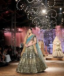 ਵੈਡਿੰਗ ਸੀਜ਼ਨ ਲਈ ਪੇਸ਼ ਹਨ ਖੂਬਸੂਰਤ ਡਿਜ਼ਾਈਨ