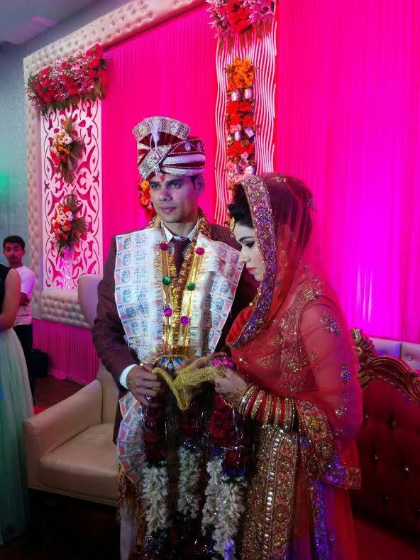 ਲਲਿਤਾ ਦੇ ਪਰਿਵਾਰ ਮੁਤਾਬਕ ਪਹਿਲਾਂ ਤਾਂ ਸਭ ਕੁਝ ਠੀਕ ਰਿਹਾ ਪਰ ਥੋੜੇ ਸਮੇਂ ਬਾਅਦ ਹੀ ਉਸ ਨੂੰ ਕਾਰ ਤੇ ਹੋਰ ਦਾਜ ਲਿਆਉਣ ਲਈ ਤੰਗ ਪ੍ਰੇਸ਼ਾਨ ਕੀਤਾ ਜਾਣ ਲੱਗਾ ਸੀ।