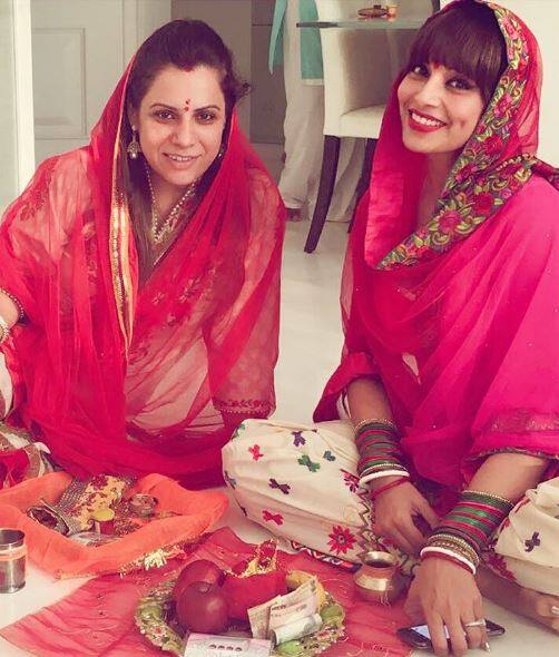 ਤਸਵੀਰਾਂ ਤੋਂ ਇਹੀ ਲੱਗਦਾ ਹੈ ਕਿ ਬਿਪਾਸ਼ਾ ਨੇ ਵ੍ਰਤ ਵੀ ਰੱਖਿਆ ਸੀ। 