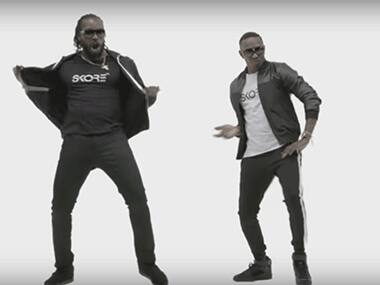 2:25 ਸੈਕਿੰਡ ਦੀ ਇਸ ਵੀਡੀਓ ਨੂੰ ਸਕੋਰ ਕੰਡੋਮ ਨੇ ਆਪਣੇ ਯੂਟਿਊਬ ਪੇਜ 'ਤੇ 21 ਅਕਤੂਬਰ ਨੂੰ ਸ਼ੇਅਰ ਕੀਤਾ ਸੀ। ਵੀਡੀਓ ਨੂੰ ਹੁਣ ਤਕ 5ਲੱਖ ਦੇ ਕਰੀਬ ਵਿਊਜ਼ ਮਿਲ ਚੁੱਕੇ ਹਨ। 