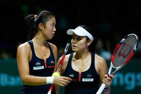 WTA ਫਾਈਨਲਸ : ਰੋਮਾਂਚਕ ਮੈਚ 'ਚ ਸੈਨਟੀਨਾ ਦੀ ਜਿੱਤ 