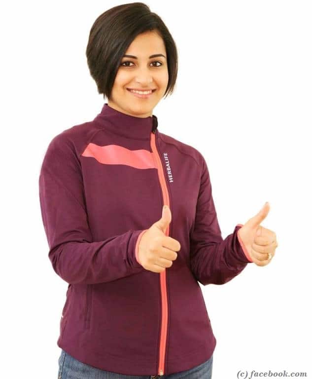 3 ਤੋਂ 9 ਦਿਸੰਬਰ ਵਿਚਾਲੇ ਹੋਣ ਵਾਲੀ ਇਸ ਪ੍ਰਤੀਯੋਗਤਾ ਦੇ ਪ੍ਰਬੰਧਕਾਂ ਨੇ ਆਪਣੀ ਅਧਿਕਾਰਿਕ ਵੈਬਸਾਈਟ 'ਤੇ ਸਾਫ ਲਿਖਿਆ ਹੈ ਕਿ 'ਸ਼ੂਟਿੰਗ ਰੇਂਜ ਅਤੇ ਬਾਕੀ ਸਥਾਨਾ 'ਤੇ ਮਹਿਲਾਵਾਂ ਦੇ ਕਪੜੇ ਇਸਲਾਮਿਕ ਰਿਪਬਲਿਕ ਆਫ ਇਰਾਨ ਦੇ ਨਿਯਮ ਅਨੁਸਾਰ ਹੋਣੇ ਚਾਹੀਦੇ ਹਨ।'