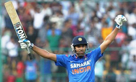 ਇਹ ਰੋਹਿਤ ਸ਼ਰਮਾ ਦਾ ਵਨਡੇ ਸੀਰੀਜ਼ ਦੇ 5 ਮੈਚਾਂ 'ਚ ਪਹਿਲਾ ਅਰਧ-ਸੈਂਕੜਾ ਹੈ। 