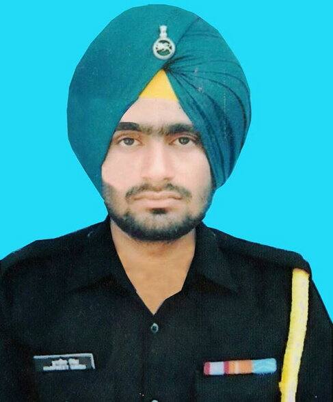Soldier Mandeep Singh Funeral ਸ਼ਹੀਦ ਮਨਦੀਪ ਸਿੰਘ ਨੂੰ ਸਰਕਾਰੀ ਸਨਮਾਨ ਨਾਲ ਅੰਤਿਮ ਵਿਦਾਇਗੀ