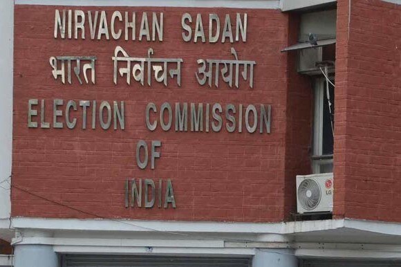 Ec Issues Notice To 27 Aap Mlas For Holding Office Of Profit ਆਮ ਆਦਮੀ ਪਾਰਟੀ ਨੂੰ ਚੋਣ ਕਮਿਸ਼ਨ ਦਾ ਵੱਡਾ ਝਟਕਾ