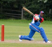 165 ਰਨ ਦੇ ਟੀਚੇ \'ਚ ਇਕੱਲੇ ਬੱਲੇਬਾਜ਼ ਨੇ ਠੋਕੇ 124 ਰਨ