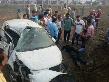 Road Accident At Jalandhar ਰੇਲ ਨੇ ਕਾਰ ਦਰੜੀ, ਦੋ ਮੌਤਾਂ