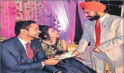 ਵਿਆਹ ਦੇ ਸ਼ਗੁਨ ਵਿੱਚ ਮਿਲਿਆ ਚੈੱਕ!