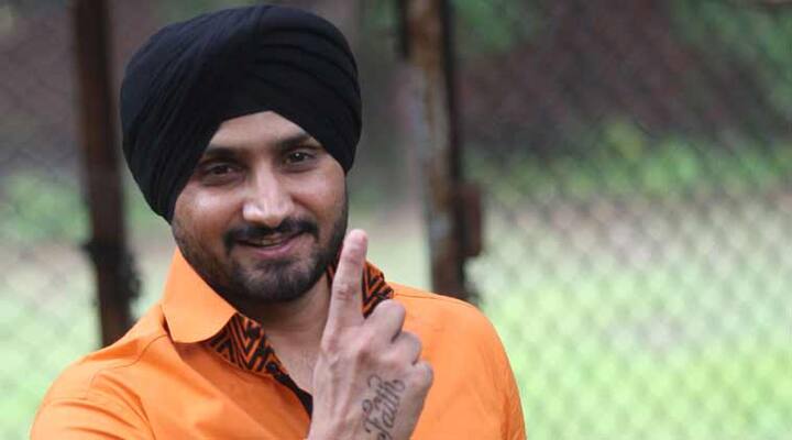 ਭੱਜੀ 'ਰੋਡੀਜ਼' ਦੇ ਅਗਲੇ ਸੀਜ਼ਨ 'ਰੋਡੀਜ਼ ਰਾਈਜਿੰਗ' 'ਚ ਨੇਹਾ ਧੂਪੀਆ ਨਾਲ ਜੱਜ ਦੀ ਭੂਮਿਕਾ 'ਚ ਨਜਰ ਆਉਣਗੇ। 