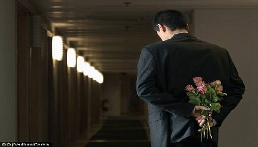 Indian Shy Men ਭਾਰਤੀ ਮਰਦ ਪਿਆਰ ਦਾ ਇਜ਼ਹਾਰ ਕਰਨ 'ਚ ਕਿਉਂ ਪਿੱਛੇ ਹਨ ?