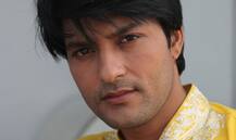 ਛੋਟੇ ਪਰਦੇ ਦਾ ਮਸ਼ਹੂਰ ਸਿਤਾਰਾ ਨੋਟਾਂ ਲਈ ਲੱਗਾ ਲਾਈਨ \'ਚ