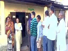 30 Voters Exercised Their Franchise Till Noon In Assam ਨੋਟ ਬੰਦੀ : 7 ਰਾਜਾਂ 'ਚ ਬੀਜੇ ਪੀ ਦੀ ਅਗਨੀ ਪ੍ਰੀਖਿਆ