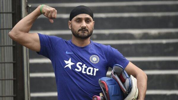 Harbhajan Turbanator @harbhajan_singh 4h4 hours ago Congratulations @pvsindhu1 on winning #ChinaOpen! Going places and how!!