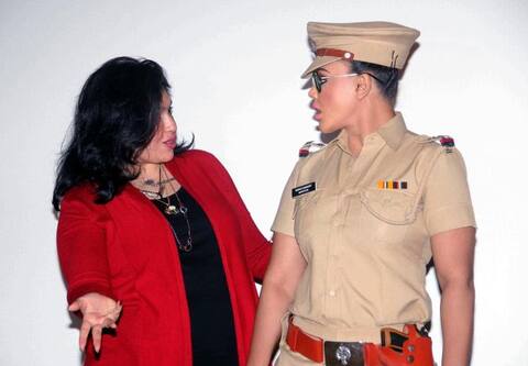 ਰਾਖੀ ਦਾ ਖਾਕੀ 'ਚ ਹੌਟ ਅਵਤਾਰ, ਦੇਖੋ ਤਸਵੀਰਾਂ