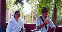 ਫਰਾਂਸ ਦੇ ਗੋਰੇ ਨੇ ਬੰਜਰ ਜ਼ਮੀਨ 'ਚੋਂ ਸੋਨਾ ਉੱਗਣ ਲਾਇਆ..