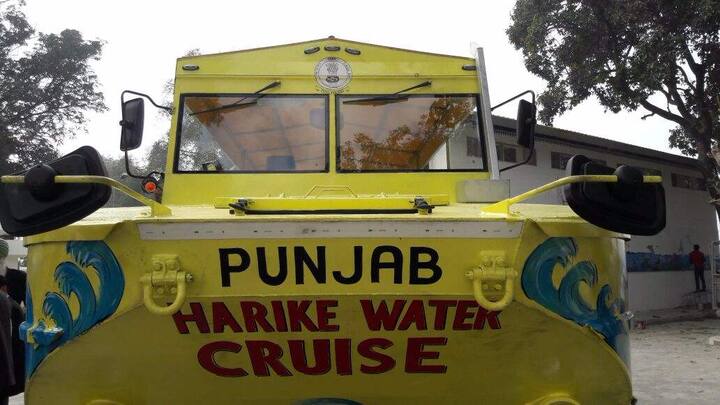 ਅੱਗੇ ਦਾ ਸਫ਼ਰ ਵਾਟਰ ਕਰੂਜ਼ ਰਾਹੀਂ ਬੱਸ ਦੇ ਅੱਡੇ ਤੋਂ ਲੈ ਕੇ ਮੱਖੂ ਦੇ ਚੂੜ੍ਹੀਆਂ ਰੈਂਪ ਤੱਕ ਕੁੱਲ 12.7 ਕਿਲੋਮੀਟਰ (ਜਿਸ ਵਿੱਚੋਂ ਕਰੀਬ ਤਿੰਨ ਕਿਲੋਮੀਟਰ ਸਫਰ ਪਾਣੀ ਵਿੱਚ) 45 ਮਿੰਟ ਅੰਦਰ ਪੂਰਾ ਹੋਏਗਾ।