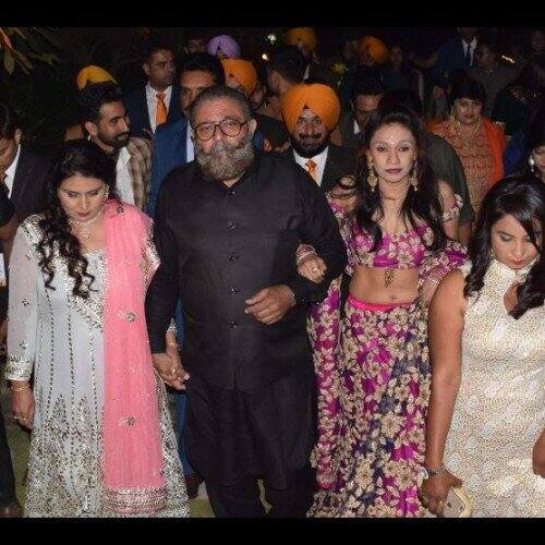 ਇਸਤੋਂ ਪਹਿਲਾਂ ਲਗਭਗ 2 ਸਾਲ ਤਕ ਟੀਮ ਤੋਂ ਬਾਹਰ ਰਹਿਣ ਤੋਂ ਬਾਅਦ ਟੀਮ ਇੰਡੀਆ 'ਚ ਹੋ ਗਈ ਯੁਵਰਾਜ ਸਿੰਘ ਦੀ ਵਾਪਸੀ। 