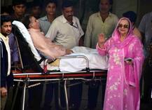 ਹਸਪਤਾਲ ਤੋਂ ਘਰ ਪਰਤੇ ਦਿਲੀਪ ਕੁਮਾਰ