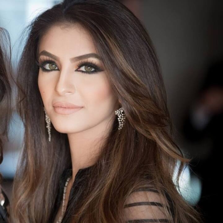 ਹਾਲਾਂਕਿ ਆਮਿਰ ਖਾਨ ਬਾਰੇ ਉਨ੍ਹਾਂ ਨੇ ਕਿਹਾ ਕਿ ਅਜਿਹੇ ਦੌਰ 'ਚ ਆਮਿਰ ਨੇ ਉਨ੍ਹਾਂ ਦਾ ਸਾਥ ਨਹੀਂ ਛੱਡਿਆ ਅਤੇ ਹਮੇਸ਼ਾ ਉਨ੍ਹਾਂ ਨੂੰ ਹੌਂਸਲਾ ਦਿੱਤਾ। 