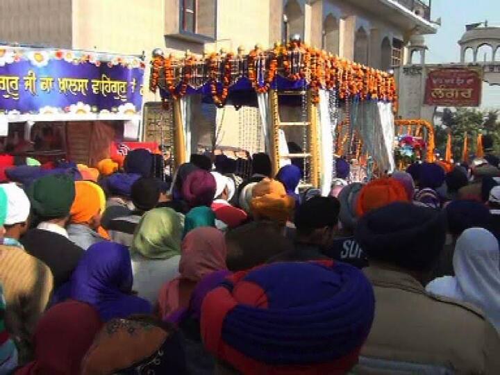 ਨਗਰ ਕੀਰਤਨ ਗੁਰਦੁਆਰਾ ਗੜੀ ਸਾਹਿਬ ਤੋਂ ਆਰੰਭ ਹੋਇਆ ਅਤੇ ਸਥਾਨਕ ਸਾਰੇ ਗੁਰਦਵਾਰਾ ਸਾਹਿਬਾਂ ਕੋਲੋਂ ਗੁਜਰ ਕੇ ਗੁਰਦੁਆਰਾ ਕਤਲ- ਗੜ ਸਾਹਿਬ ਵਿਖੇ ਸਮਾਪਤ ਹੋਇਆ।