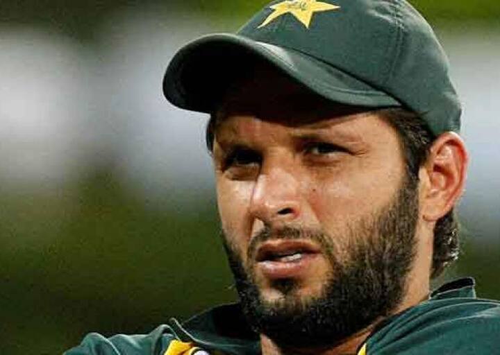 ਪਾਕਿਸਤਾਨੀ ਅਖਬਾਰ ਜੰਗ ਨੇ ਅਫਰੀਦੀ ਦੇ ਹਵਾਲੇ ਤੋਂ ਲਿਖਿਆ ਕਿ 'ਇਹ ਘਟਨਾ ਸ਼ਰਮਨਾਕ ਹੈ। ਕ੍ਰਿਕਟ ਦੀ ਖੇਡ ਨਾਲ ਰਾਜਨੀਤੀ ਹੋਣਾ ਦੁਖਦਾਈ ਹੈ।' 