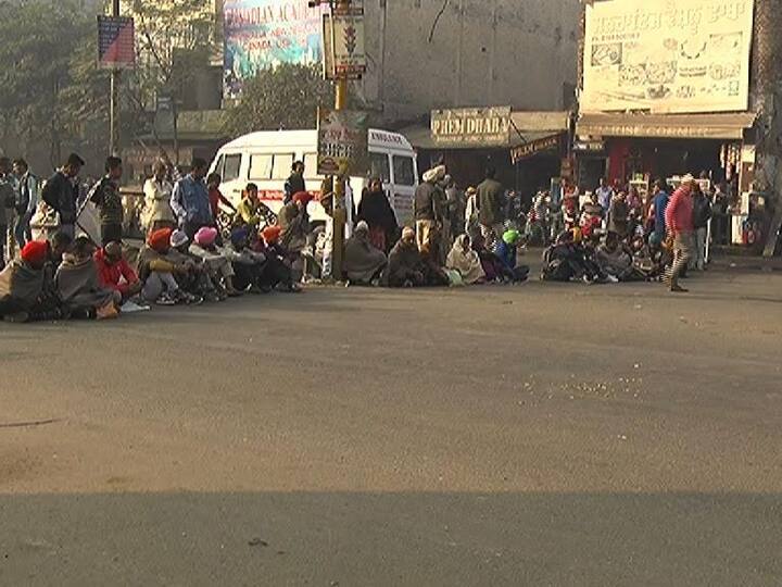 ਈ.ਜੀ.ਐਸ. ਟੀਚਰ ਪੱਕਾ ਕਰਨ ਦੀ ਮੰਗ ਨੂੰ ਲੈ ਕੇ ਲੰਮੇ ਸਮੇਂ ਤੋਂ ਸੰਘਰਸ਼ ਕਰ ਰਹੇ ਹਨ। 