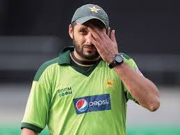 ਪਾਕਿਸਤਾਨੀ ਅਖਬਾਰ ਡਾਨ ਦੀ ਰਿਪੋਰਟ ਮੁਤਾਬਿਕ ਰਿਪੋਨ ਦਾ ਕਹਿਣਾ ਹੈ ਕਿ ਉਸਦੇ ਇਲਾਕੇ 'ਚ ਉਸਦੀ ਚੰਗੀ ਬੱਲੇਬਾਜ਼ੀ ਕਾਰਨ ਉਸਨੂੰ ਅਫਰੀਦੀ ਕਿਹਾ ਜਾਂਦਾ ਹੈ ਅਤੇ ਇਸੇ ਕਾਰਨ ਓਹ ਮੈਚ ਦੇ ਦਿਨ ਅਫਰੀਦੀ ਦੇ ਨਾਮ ਦੀ ਜਰਸੀ ਪਾਕੇ ਗਿਆ ਸੀ। ਇਹ ਫੈਨ ਜਿੰਦਗੀ 'ਚ ਇੱਕ ਵਾਰ ਅਫਰੀਦੀ ਨੂੰ ਮਿਲਣਾ ਚਾਹੁੰਦਾ ਹੈ। 