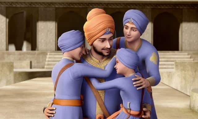 ਅਨੰਦਪੁਰ ਛਡੱਣ ਤੋਂ ਬਾਅਦ ਪਹਾੜੀ ਹਿੰਦੂ ਰਾਜੇ ਤੇ ਮੁਗਲ ਫੌਜਾਂ ਦਾ ਅਪਣੀਆਂ ਸਹੁੰਆਂ ਭੁਲਾ ਕੇ ਗੁਰੂ ਸਾਹਿਬ ਤੇ ਪਿੱਛੋਂ ਹਮਲਾ ਕਰਨ ਕਰਕੇ, ਸਰਸਾ ਨਦੀ ਕੰਢੇ ‘ਘਮਾਸਾਨ ਯੁੱਧ ਹੋਇਆ। ਗੁਰੂ ਜੀ ਦਾ ਸਾਰਾ ਪਰਿਵਾਰ ਤਿੰਨ ਹਿਸਿਆਂ ਵਿਚ ਵੰਡਿਆ ਗਿਆ। ਗੁਰੂ ਜੀ ਤੇ ਵੱਡੇ ਸਾਹਿਬਜ਼ਾਦੇ ਚਮਕੌਰ ਵੱਲ ਨੂੰ, ਗੁਰੂ ਕੇ ਮਹਿਲ ਭਾਈ ਮਨੀ ਸਿੰਘ ਜੀ ਨਾਲ ਦਿੱਲੀ ਵੱਲ ਨੂੰ ਚਲੇ ਗਏ ਤੇ ਮਾਤਾ ਗੁਜਰੀ ਜੀ ਤੇ ਛੋਟੇ ਸਾਹਿਬਜ਼ਾਦੇ ਅਲੱਗ ਹੋ ਗਏ।