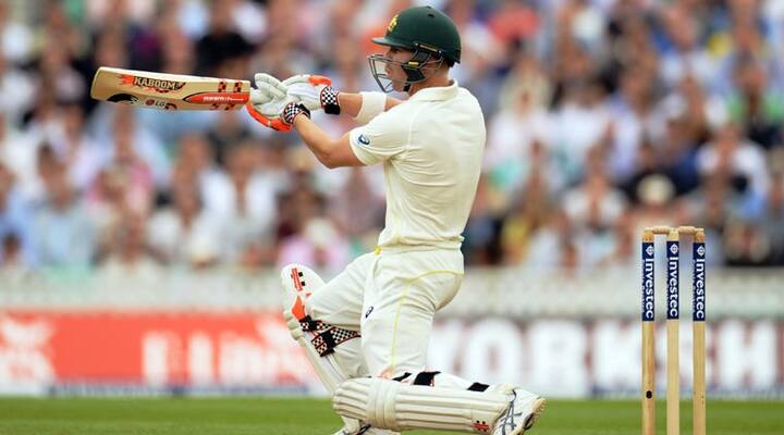 ਆਸਟ੍ਰੇਲੀਆ ਨੇ ਮੈਚ ਦਾ ਤੀਜਾ ਦਿਨ 2 ਵਿਕਟਾਂ 'ਤੇ 278 ਰਨ ਬਣਾ ਕੇ ਖਤਮ ਕੀਤਾ। ਉਸਮਾਨ ਖਵਾਜਾ 95 ਰਨ ਬਣਾ ਕੇ ਮੈਦਾਨ 'ਤੇ ਟਿਕੇ ਹੋਏ ਸਨ। ਪਰ ਆਸਟ੍ਰੇਲੀਆ ਲਈ ਤੀਜੇ ਦਿਨ ਦੇ ਹੀਰੋ ਵਾਰਨਰ ਰਹੇ। ਵਾਰਨਰ ਨੇ 143 ਗੇਂਦਾਂ 'ਤੇ 144 ਰਨ ਦੀ ਪਾਰੀ ਖੇਡੀ। ਵਾਰਨਰ ਦੀ ਪਾਰੀ 'ਚ 17 ਚੌਕੇ ਅਤੇ 1 ਛੱਕਾ ਸ਼ਾਮਿਲ ਸੀ। ਆਸਟ੍ਰੇਲੀਆ ਨੂੰ ਪਹਿਲਾ ਝਟਕਾ ਜਲਦੀ ਹੀ ਲੱਗਾ ਜਦ ਰੈਨਸ਼ਾ 10 ਰਨ ਬਣਾ ਕੇ ਆਊਟ ਹੋ ਗਏ। 