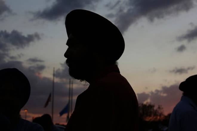 ਇਸ ਸਮੇਂ ਨਿਊਯਾਰਕ ਪੁਲਿਸ ਵਿੱਚ 160 ਦੇ ਕਰੀਬ ਸਿੱਖ ਭਾਈਚਾਰੇ ਦੇ ਨੌਜਵਾਨ ਕੰਮ ਕਰ ਰਹੇ ਹਨ।
