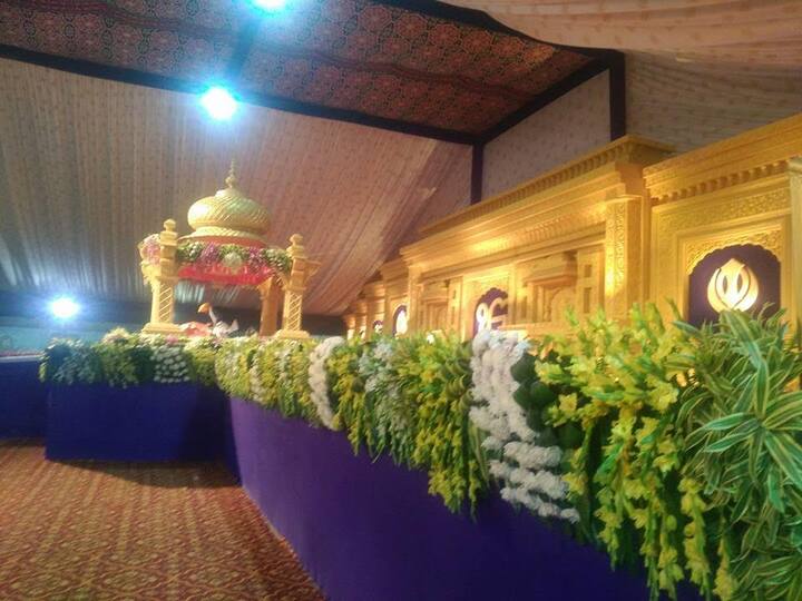 ਸੰਗਤ ਵੱਡੀ ਗਿਣਤੀ ਵਿੱਚ ਦੇਸ਼ ਵਿਦੇਸ਼ ਤੋਂ ਪਹੁੰਚ ਰਹੀ ਹੈ।