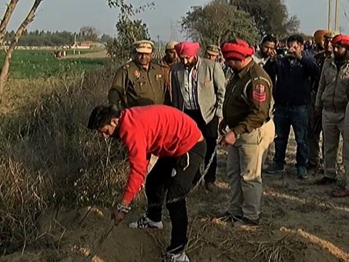 ਪੁਲਿਸ ਰਾਜਵਿੰਦਰ ਨੂੰ ਲੈ ਕੇ ਕੋਹਾਲਾਂ ਪਿੰਡ ਪਹੁੰਚੀ। ਦਰਅਸਲ ਪੁਲਿਸ ਪਾਰਟੀ ਰਾਜਵਿੰਦਰ ਨੂੰ ਲੈ ਕੇ ਉਸ ਥਾਂ ਪਹੁੰਚੀ ਸੀ ਜਿੱਥੇ ਉਸ ਨੇ ਕੁੜੀ ਨੂੰ ਮਾਰ ਕੇ ਦਫਨਾਇਆ ਸੀ। ਪੁਲਿਸ ਮੀਡੀਆ ਤੇ ਪਿੰਡ ਵਾਲਿਆਂ ਸਾਹਮਣੇ ਮੁਲਜ਼ਮ ਨੇ ਮਿੱਟੀ ਪੱਟਣੀ ਸ਼ੁਰੂ ਕੀਤੀ। ਕੁਝ ਹੀ ਦੇਰ ਬਾਅਦ ਉਸ ਦੀ ਕਰਤੂਤ ਦਾ ਸਬੂਤ ਵੀ ਸਾਹਮਣੇ ਆ ਗਿਆ।