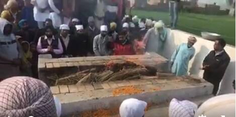 ਰਾਜ ਦਾ ਪੂਰਾ ਨਾਮ ਰਾਜਬਿੰਦਰ ਸਿੰਘ ਬਰਾੜ ਸੀ। ਮਾਲਵੇ ਦੇ ਮੋਗਾ ਜਿਲ੍ਹੇ ਦੇ ਪਿੰਡ ਮੱਲਕੇ ‘ਚ 44 ਸਾਲ ਪਹਿਲਾਂ ਜਨਮੇ ਰਾਜ ਨੇ 1992 ‘ਚ ਮਿਊਜ਼ਿਕ ਇੰਡਸਟਰੀ ‘ਚ ਕਦਮ ਰੱਖਿਆ ਸੀ। 3 ਜਨਵਰੀ ਨੂੰ ਰਾਜ ਦਾ 45ਵਾਂ ਜਨਮਦਿਨ ਸੀ, ਪਰ ਨਵੇਂ ਸਾਲ ਦੀ ਸਵੇਰ ਦੇਖਣਾ ਸ਼ਾਇਦ ਉਹਨਾਂ ਦੀ ਜ਼ਿੰਦਗੀ ਦੇ ਸਫਰ ਦਾ ਹਿੱਸਾ ਨਹੀਂ ਸੀ।