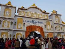 ਬਿਹਾਰੀਆਂ ਦੀ ਸ਼ਰਧਾ ਨੇ ਕੀਤਾ ਸੋਚਣ ਲਈ ਮਜਬੂਰ