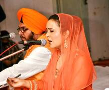 ਮੁੱਖ ਮੰਤਰੀ ਦੀ ਪਤਨੀ ਦੇ ਕੀਰਤਨ ਨੇ ਕੀਤਾ ਨਿਹਾਲ