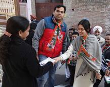 ਬਾਦਲਾਂ ਦੇ ਪੋਤੇ-ਪੋਤੀਆਂ ਵੀ ਮੈਦਾਨ \'ਚ ਡਟੇ