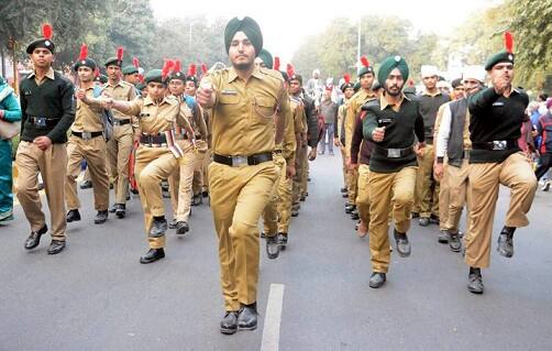 ਇਹ ਯਾਦਗਾਰ ਦਿੱਲੀ ਸਿੱਖ ਗੁਰਦੁਆਰਾ ਪ੍ਰਬੰਧਕ ਕਮੇਟੀ ਵੱਲੋਂ 3.5 ਸਾਲ ਵਿੱਚ ਗੁਰਦੁਆਰਾ ਰਕਾਬ ਗੰਜ ਵਿਖੇ 2.5 ਕਰੋੜ ਦੀ ਲਾਗਤ ਨਾਲ ਤਿਆਰ ਕੀਤੀ ਗਈ ਹੈ। 