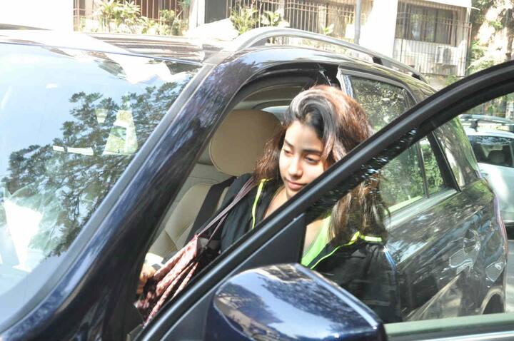 ਇਹ ਦੋਵੇਂ ਮੁੰਬਈ ਦੇ ਇੱਕ ਰੈਸਟੌਰੰਟ ਵਿੱਚ ਲੰਚ ਲਈ ਗਏ ਸਨ। 