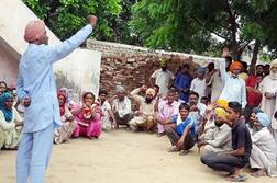 ਕਿਸੇ ਵੀ ਪਾਰਟੀ ਨੂੰ ਵੋਟ ਨਾ ਪਾਉਣ ਦਾ ਐਲਾਨ