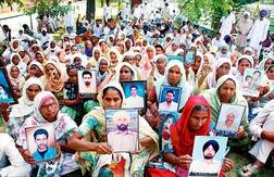 ਸੁਪਰੀਮ ਕੋਰਟ ਨੇ ਸਰਕਾਰਾਂ ਤੋਂ ਕਿਸਾਨ ਖੁਦਕੁਸ਼ੀਆਂ ਬਾਰੇ ਮੰਗਿਆ ਜਵਾਬ