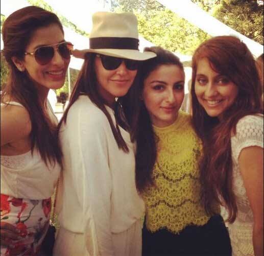 Sophie Choudry ‏@Sophie_Choudry 19h19 hours ago I Love You @RafaelNadal ❤❤ #rafa #AusOpen #RafaGirl 