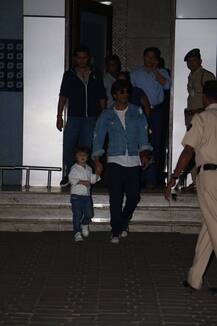 ਅਬਰਾਮ ਕੈਮਰਾ ਤੋਂ ਤੰਗ ?