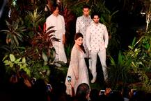 ਮਾਂ ਬਨਣ ਤੋਂ ਬਾਅਦ ਪਹਿਲੀ ਵਾਰ ਰੈਂਪ \'ਤੇ ਕਰੀਨਾ