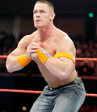 WWE ਦੇ ਬਾਹਰ ਦੇ ਕੰਮ 'ਚ ਵਿਅਸਤ ਹੋਣ ਕਾਰਨ ਜਾਨ ਸੀਨਾ ਦੀ ਰਿਟਾਇਰਮੈਂਟ ਦੀਆਂ ਅਫਵਾਹਾਂ ਫੈਲ ਰਹੀਆਂ ਸਨ। 