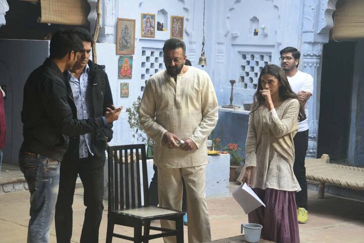  ਅਦਿਤੀ ਭੂਮੀ ਫ਼ਿਲਮ ਵਿੱਚ ਸੰਜੇ ਦੱਤ ਦੀ ਬੇਟੀ ਦਾ ਕਿਰਦਾਰ ਨਿਭਾਅ ਰਹੀ ਹੈ।ਫ਼ਿਲਮ ਚਾਰ ਅਗਸਤ ਨੂੰ ਰਿਲੀਜ਼ ਹੋਵੇਗੀ। 
