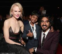 ਸੰਨੀ LION ਦੀ WWE ਦੇ ਭਲਵਾਨਾਂ ਨਾਲ ਮਸਤੀ 